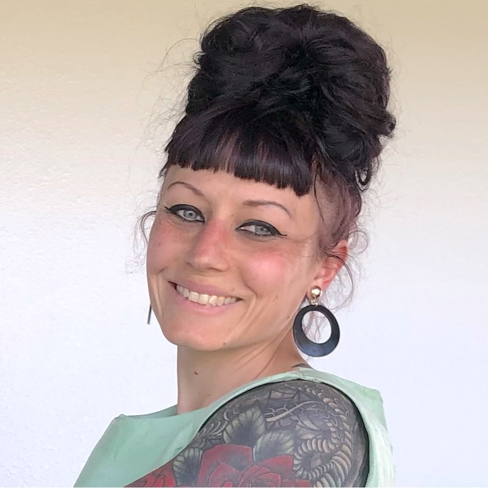 Meet your Posher, V.